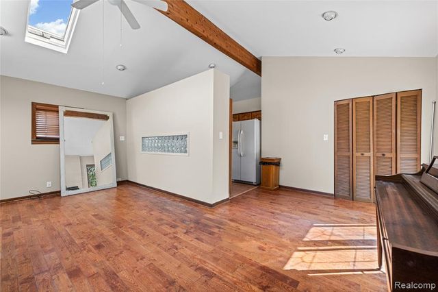 19485 Eastwood Drive, Harper Woods, MI 48225