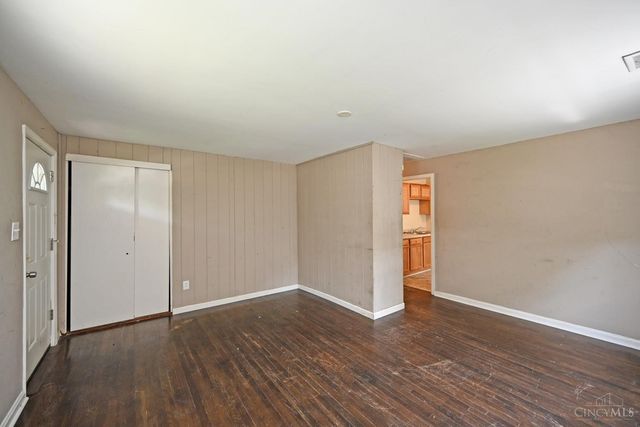 408 Roebling Road, Delhi Twp, OH 45204