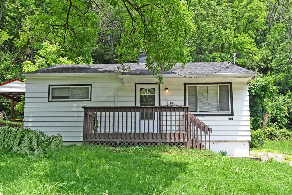 408 Roebling Road, Delhi Twp, OH 45204