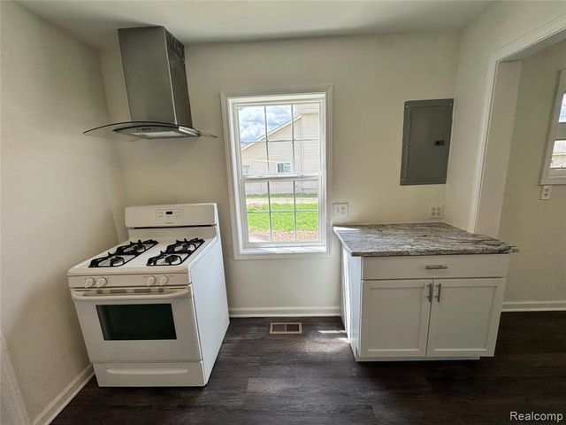 30769 Brush Street, Madison Heights, MI 48071