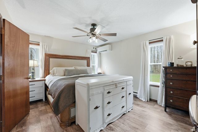 2155 W 600 N, Columbia City, IN 46725