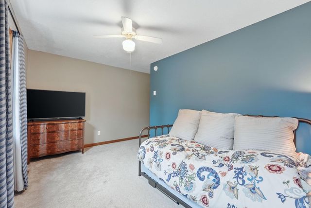 2155 W 600 N, Columbia City, IN 46725