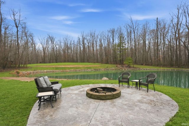 2155 W 600 N, Columbia City, IN 46725