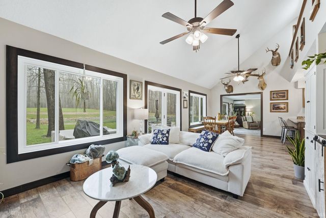 2155 W 600 N, Columbia City, IN 46725