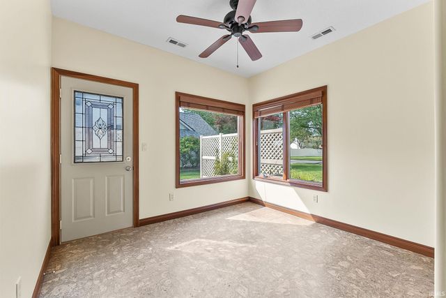 9429 Fireside Court, Fort Wayne, IN 46804