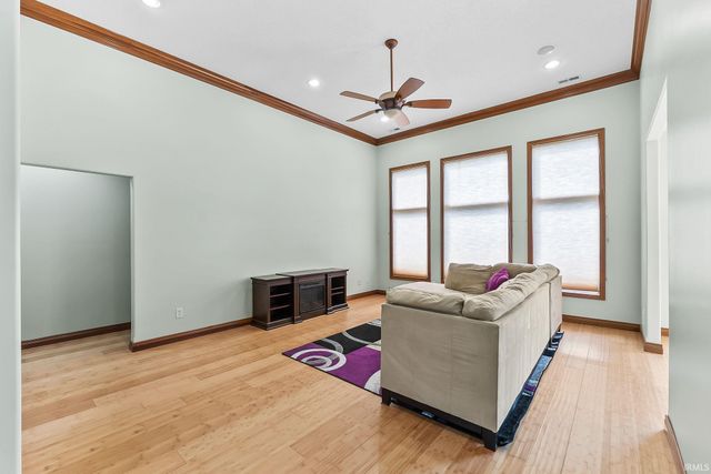 9429 Fireside Court, Fort Wayne, IN 46804
