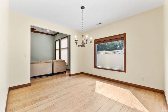 9429 Fireside Court, Fort Wayne, IN 46804