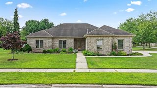 9429 Fireside Court, Fort Wayne, IN 46804