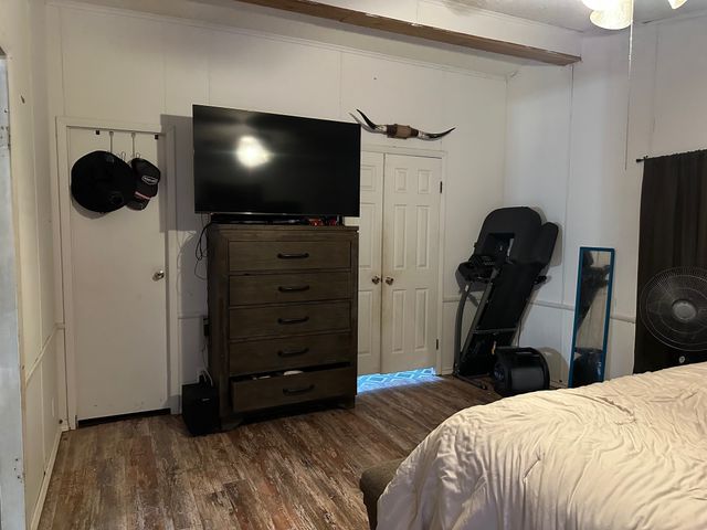 236 Oak Grove Circle, Elm Mott, TX 76640