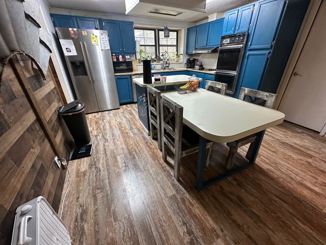 236 Oak Grove Circle, Elm Mott, TX 76640