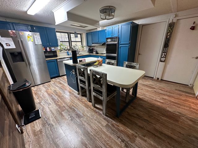 236 Oak Grove Circle, Elm Mott, TX 76640