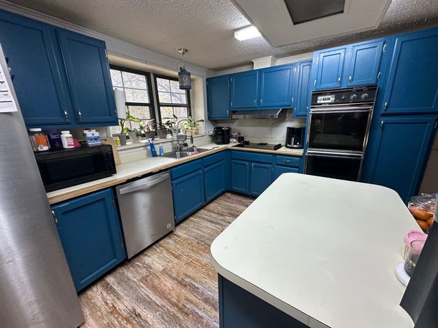 236 Oak Grove Circle, Elm Mott, TX 76640