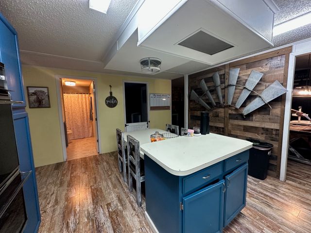 236 Oak Grove Circle, Elm Mott, TX 76640