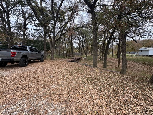 236 Oak Grove Circle, Elm Mott, TX 76640