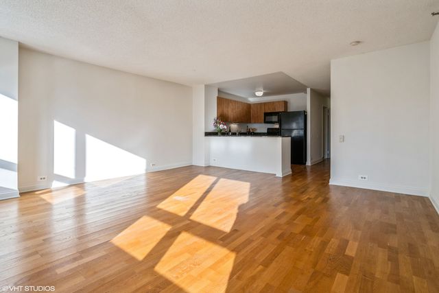 474 N Lake Shore Drive 2007, Chicago, IL 60611