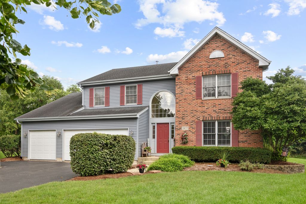 2877 Sarah Court, Elgin, IL 60124
