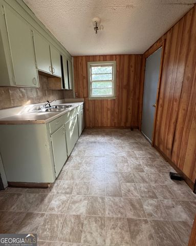 363 W Brazell Street, Reidsville, GA 30453