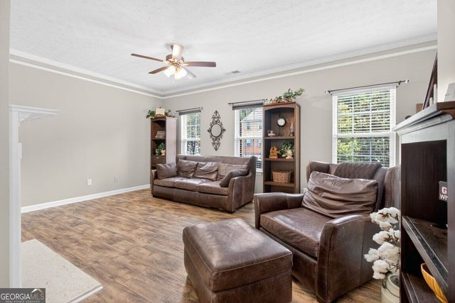 2484 Stonegate Drive NW, Acworth, GA 30101