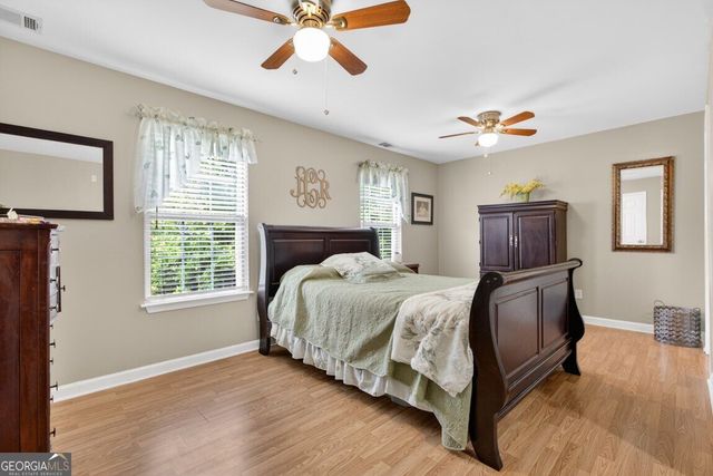 2484 Stonegate Drive NW, Acworth, GA 30101