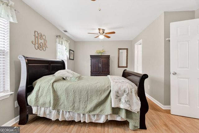 2484 Stonegate Drive NW, Acworth, GA 30101