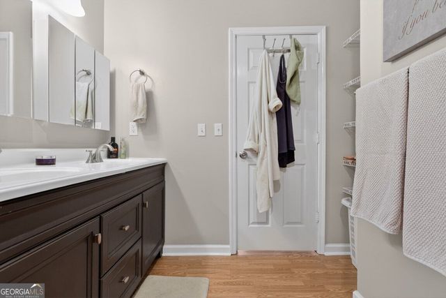 2484 Stonegate Drive NW, Acworth, GA 30101