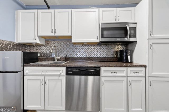 2484 Stonegate Drive NW, Acworth, GA 30101