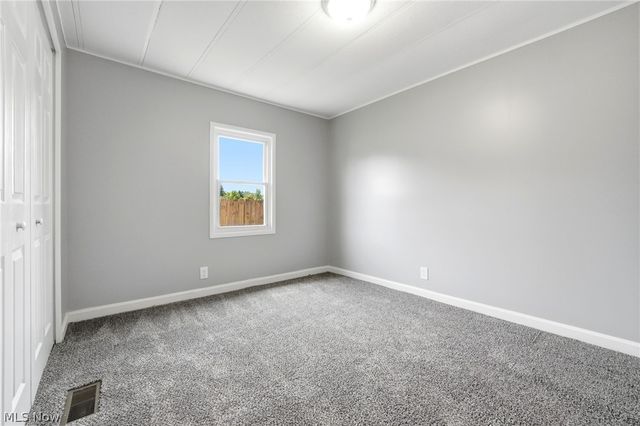 490 Arabian Court, Lagrange, OH 44050