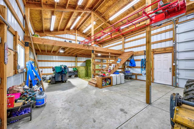 2807 N Riverside Drive, West Richland, WA 99353