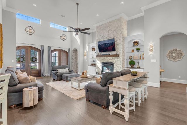 9050 Legacy Creek Court, Montgomery, TX 77316