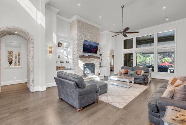 9050 Legacy Creek Court, Montgomery, TX 77316