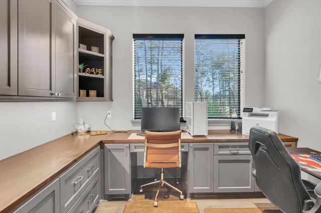 9050 Legacy Creek Court, Montgomery, TX 77316