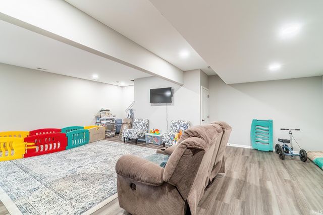 3825 Gregory Court, Warsaw, IN 46582