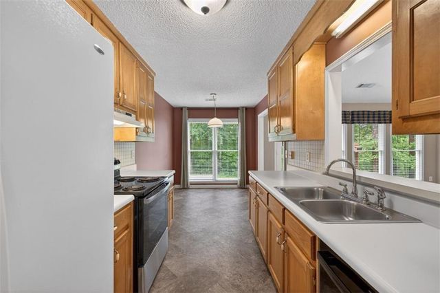 1260 Hannah Court SE, Dacula, GA 30019