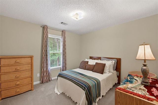 1260 Hannah Court SE, Dacula, GA 30019