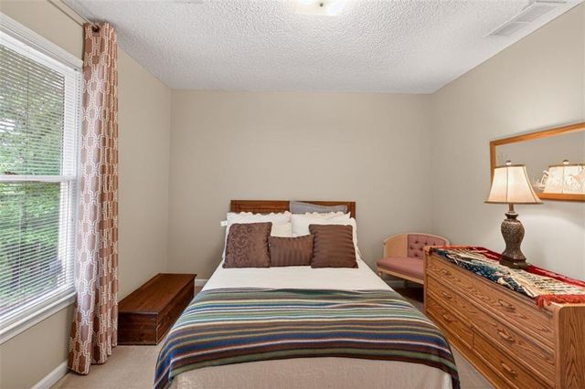 1260 Hannah Court SE, Dacula, GA 30019