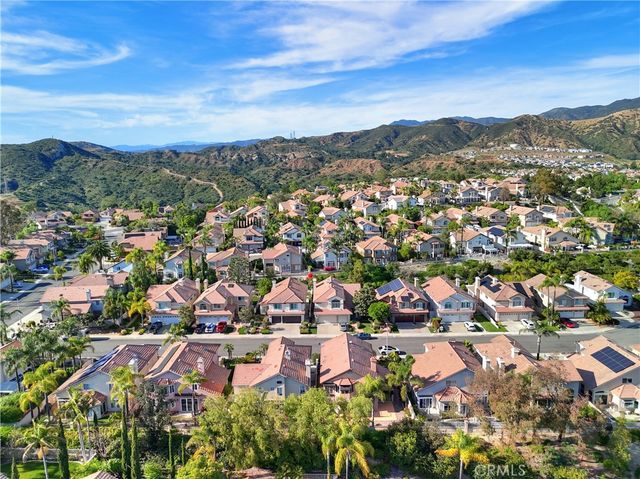 28572 Brookhill Road, Trabuco Canyon, CA 92679