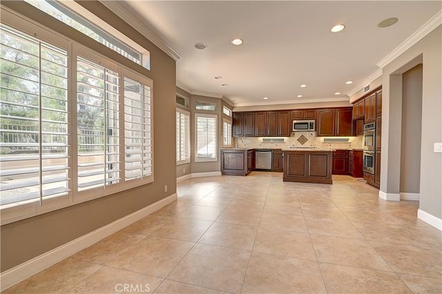 28572 Brookhill Road, Trabuco Canyon, CA 92679