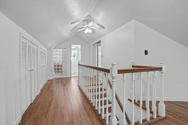 1555 S Gillette Avenue, Tulsa, OK 74104