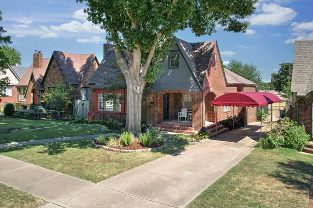 1555 S Gillette Avenue, Tulsa, OK 74104