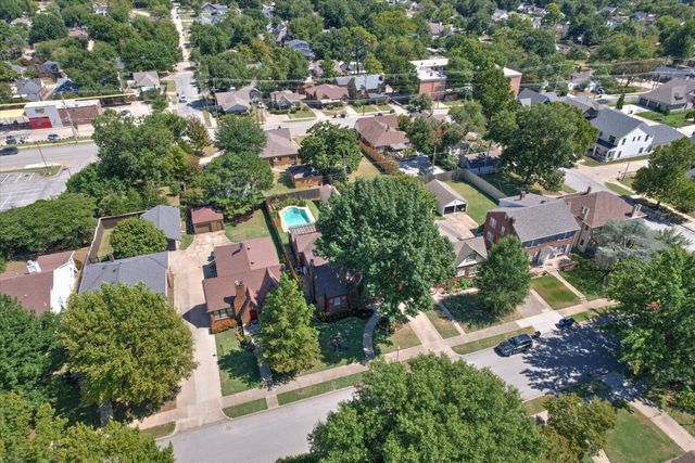 1555 S Gillette Avenue, Tulsa, OK 74104