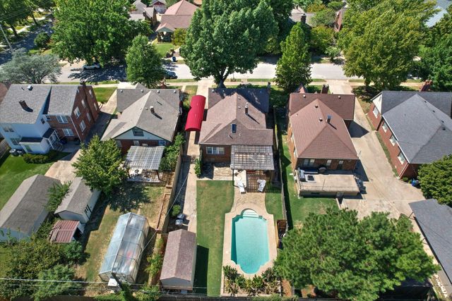 1555 S Gillette Avenue, Tulsa, OK 74104