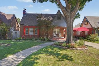1555 S Gillette Avenue, Tulsa, OK 74104