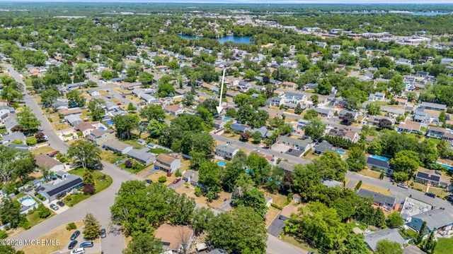 317 Essex Drive, Brick, NJ 08723
