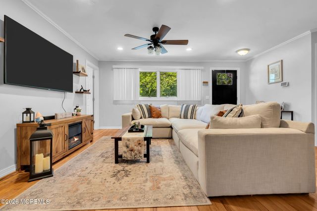 317 Essex Drive, Brick, NJ 08723