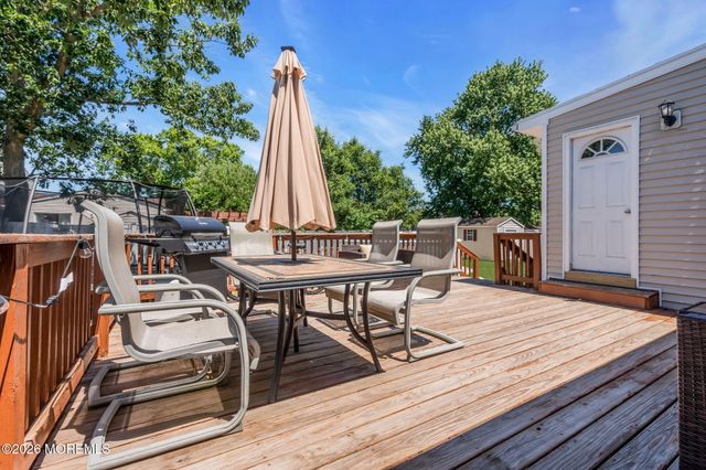 317 Essex Drive, Brick, NJ 08723