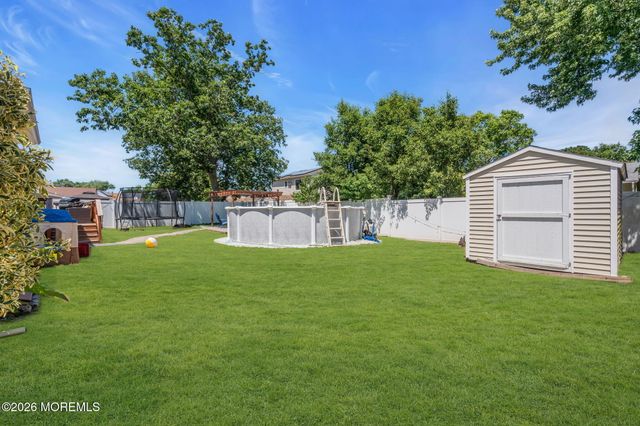 317 Essex Drive, Brick, NJ 08723