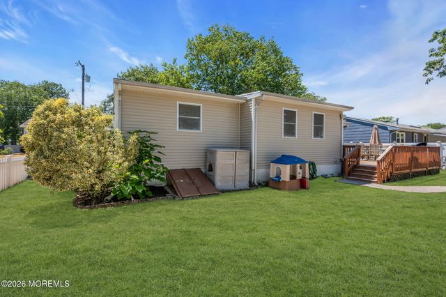 317 Essex Drive, Brick, NJ 08723