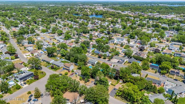 317 Essex Drive, Brick, NJ 08723