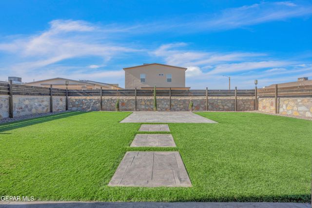 15200 Composition Avenue, El Paso, TX 79938