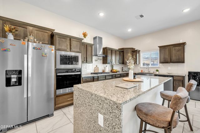 15200 Composition Avenue, El Paso, TX 79938